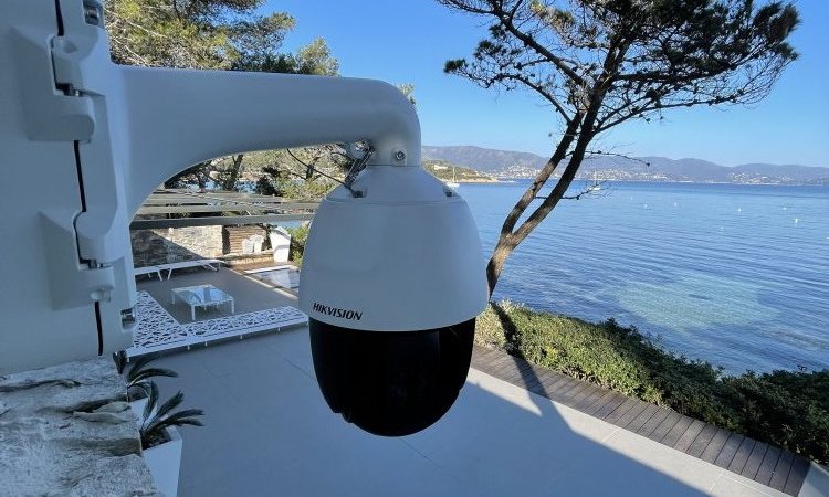 Pose et installation caméra vidéo-surveillance HIKVISION